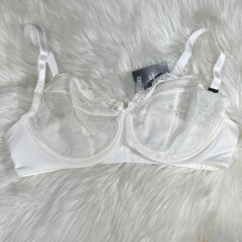 Torrid T-Shirt Unlined Lace Ballet Back Bra NWT - Picture 4 of 7